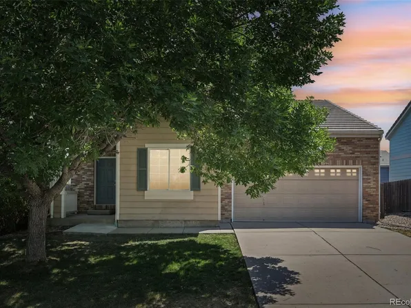 2452 S Genoa Way, Aurora, CO 80013