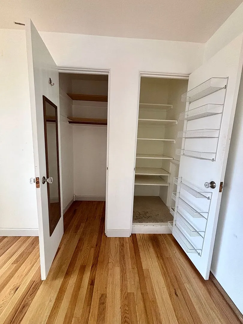 1 BR/1 BA bright and spacious condo in East Queen Anne. — Photo 4