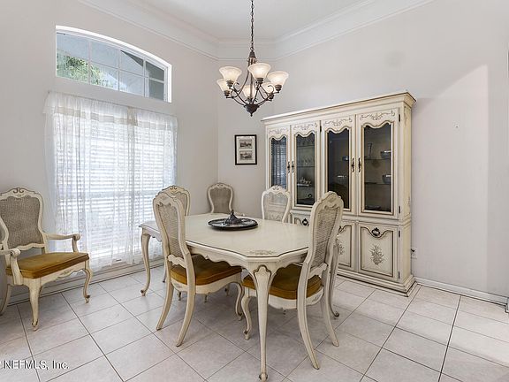 3rd image of 10640 Brighton Hill Cir S