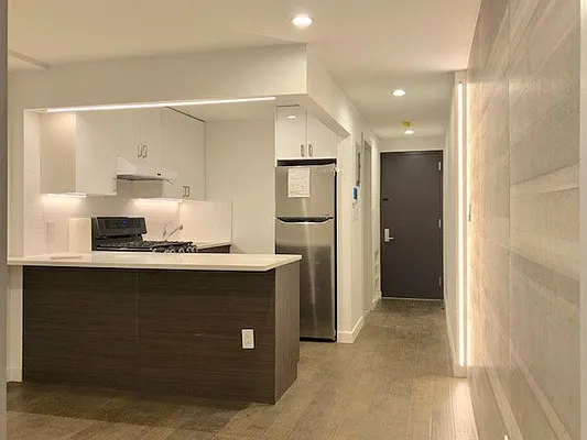 Rented by Matthew Gros-Werter, LREB  | media 5