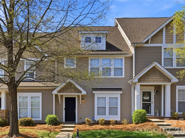 1005 Laparc Ln, Indian Trail, NC 28079