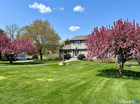 21 Watson Drive, Simsbury, CT 06070
