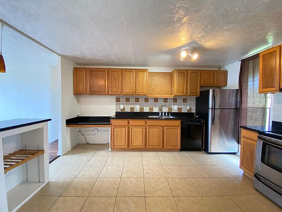 3rd image of 95-269 Waikalani Dr Floor 12
