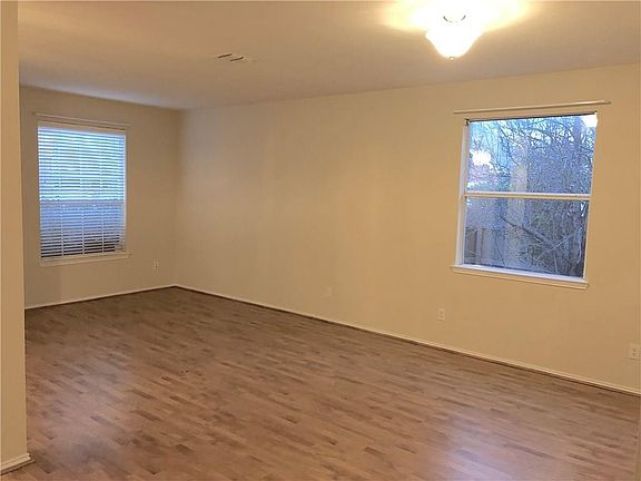 3rd image of 9717 Indian Canyon Dr