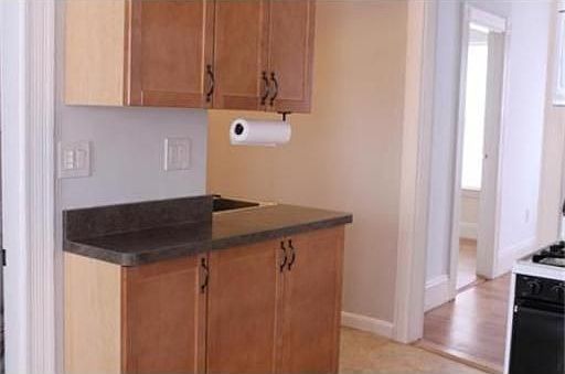 4th image of 158 Eutaw Ave #2