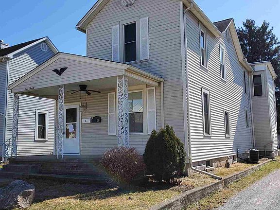 2nd image of 520 E Mulberry St