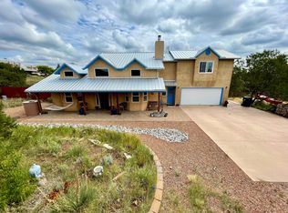 61 Harms Rd, Sandia Park, NM 87047