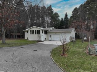 1227 Jane Rd, Caro, MI 48723