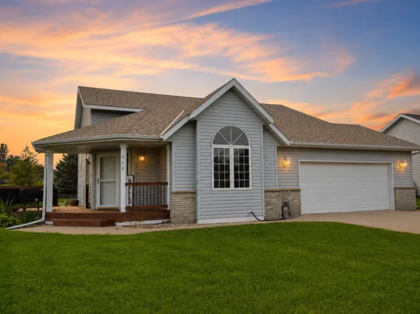 908 W 1st St, West Concord, MN 55985