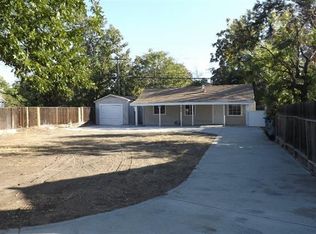 1010 E Michigan Ave, Fresno, CA 93704