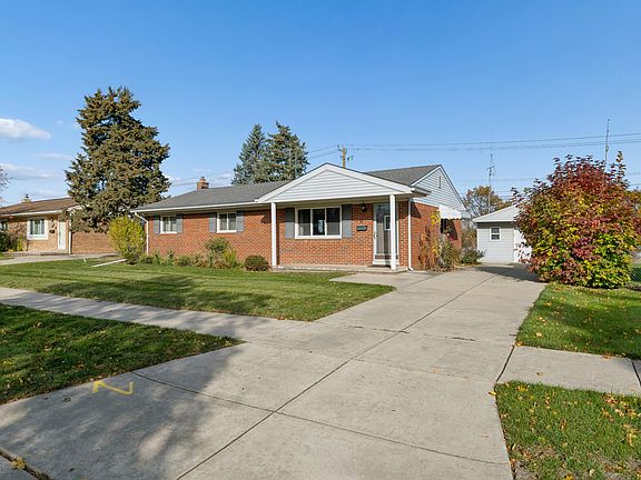 2nd image of 241 Nichols Dr