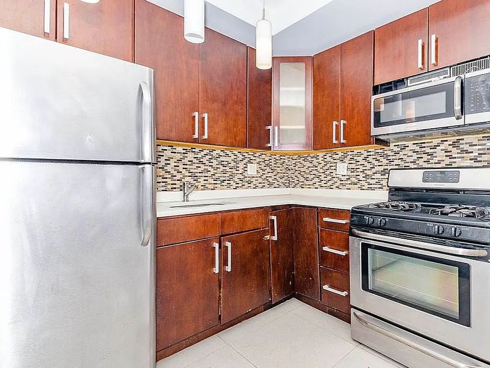 1st image of 355 Stockton St APT 1c
