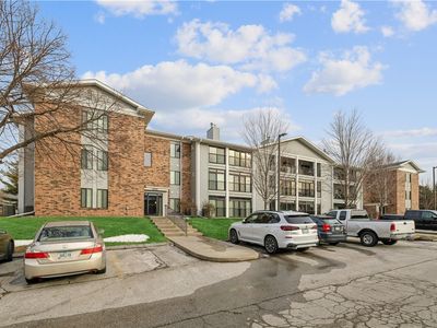 4821 86th St APT 24, Urbandale, IA, 50322