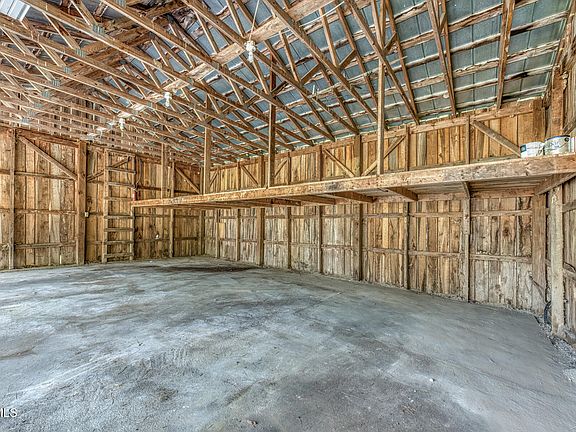 5th image of 355 Raytheon Rd