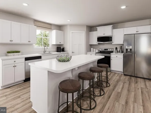 280 Perspective Pl, Hedgesville, WV 25427