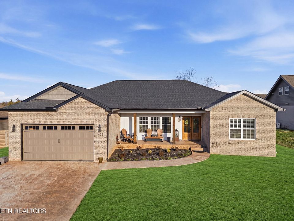 1st image of 463 Stone Creek Dr