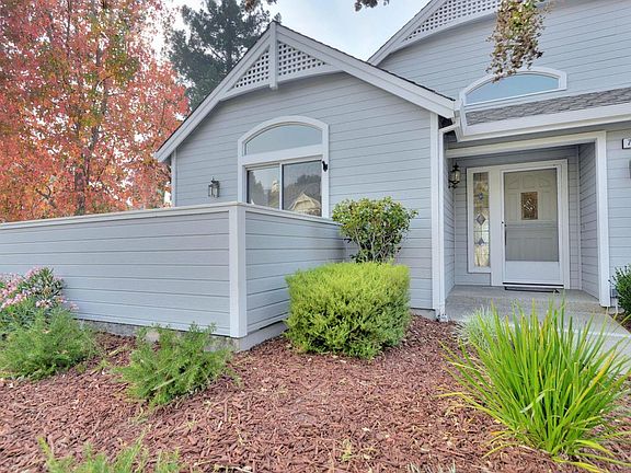 2nd image of 7827 Prestwick Cir