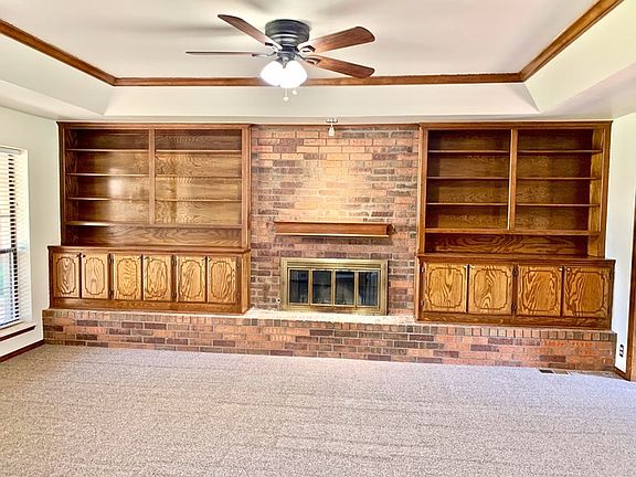3rd image of 2518 Countrywood Ln