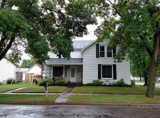 221 S Prairie St, Chippewa Falls, WI 54729