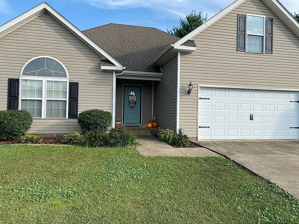 1st image of 718 Yellowwood Ct