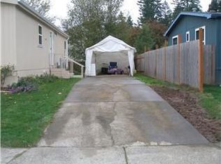 1215 S Meridian St, Newberg, OR 97132