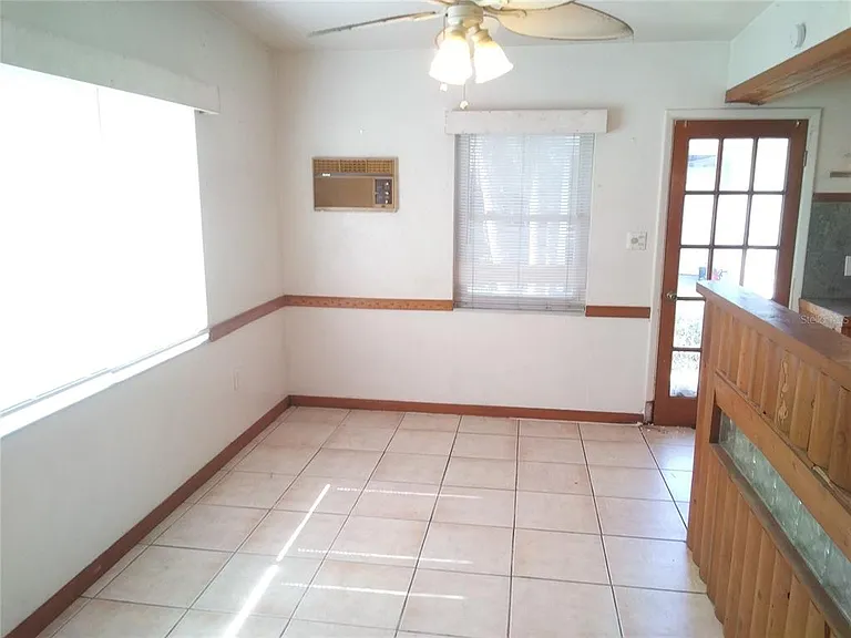 5160 102nd Way N — Photo 7