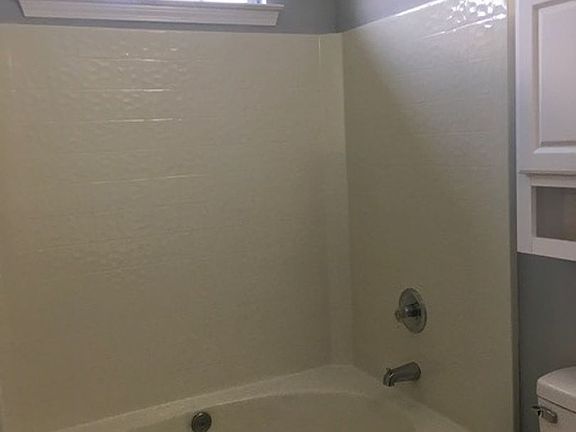 5th image of 109 Sella Ridge Dr