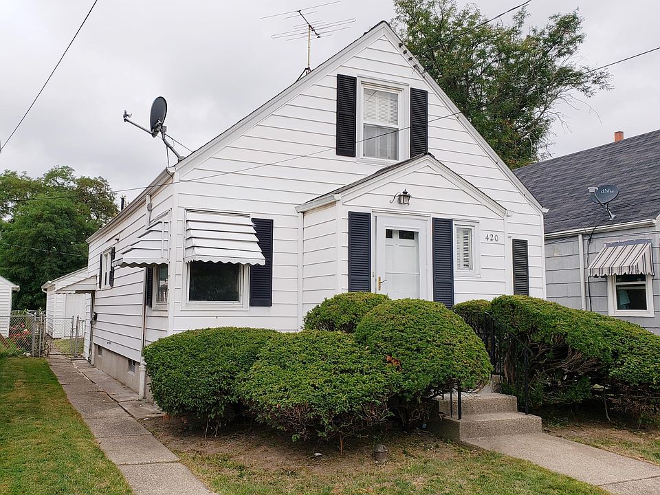 NICE HOME ON A NICE STREET, GARAGE IN REAR