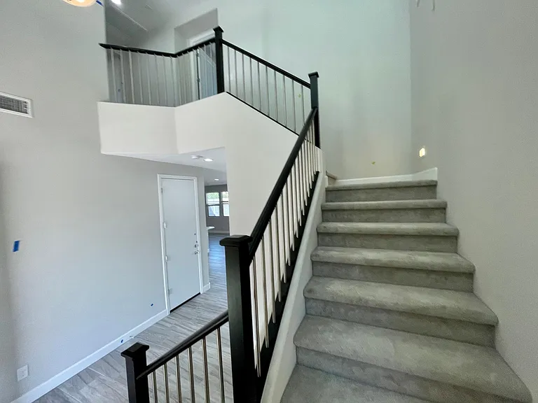 628 W Derringer Way — Photo 11