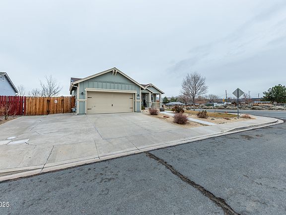 2nd image of 10 Curnow Springs Ct