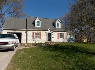 609 S Huron St, Cheboygan, MI 49721