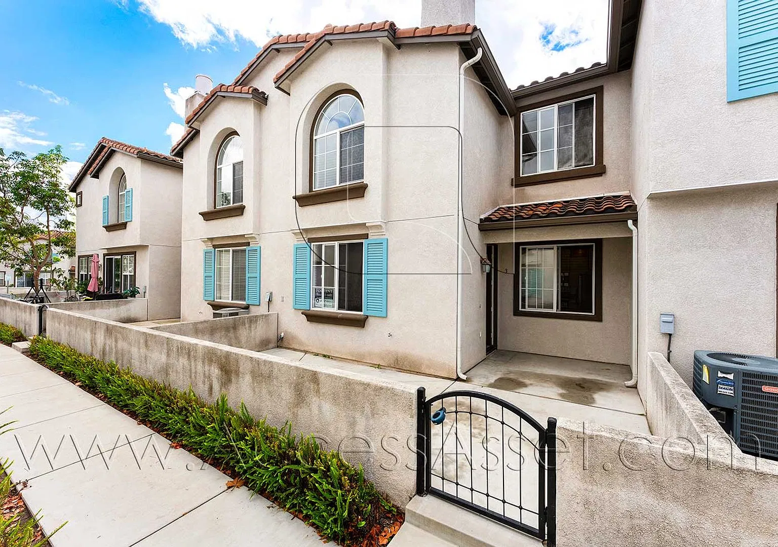 Beautiful 3 Bed/2.5 Bath Condominium In Pelican Cove Of Oceanside! — Photo 1