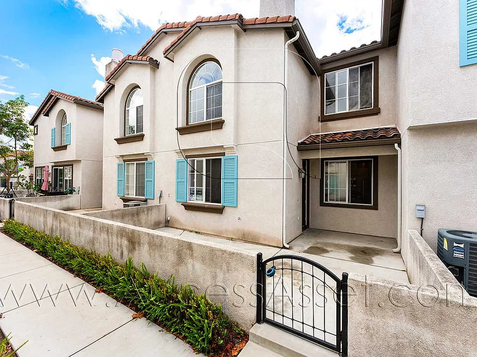 288 Fisherman Ln #3