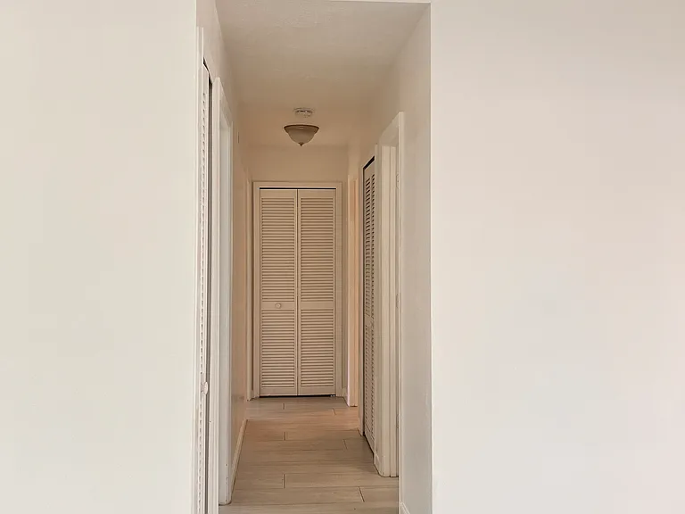 2420 Briar Oak Cir — Photo 58