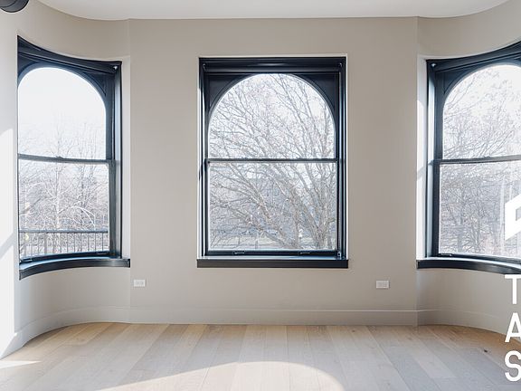 5th image of 2228 N Kedzie Blvd #302