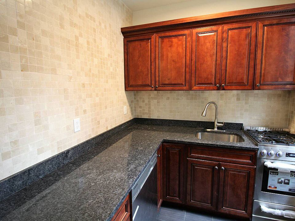1st image of 763 2nd Ave APT 8