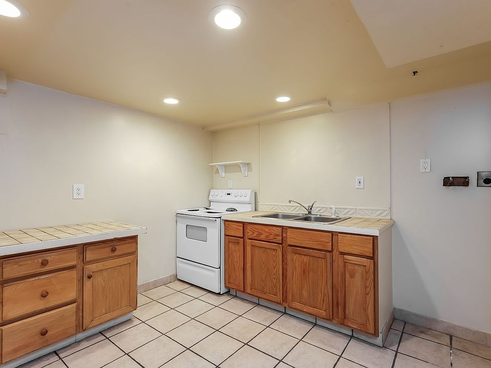 1st image of 2583-2585 S 700 E #3