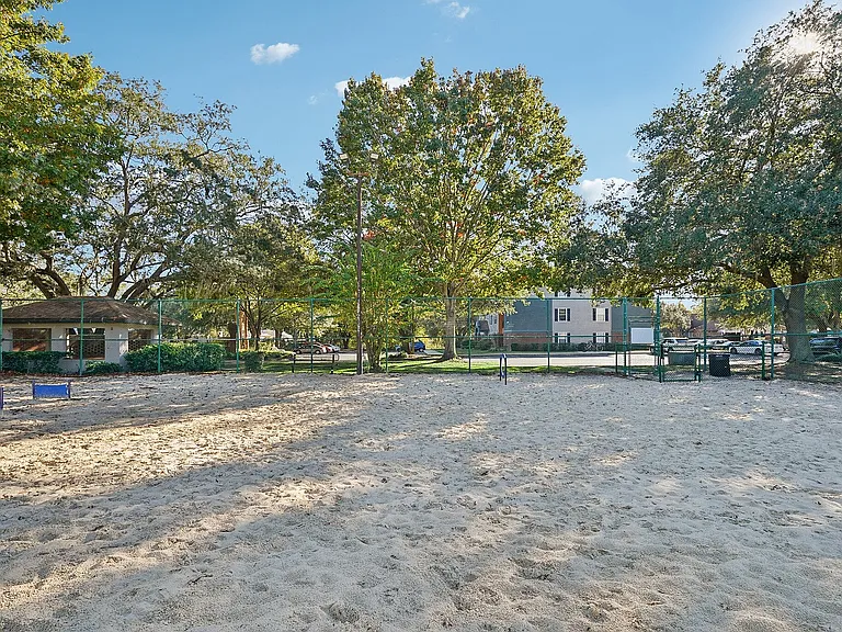 59-web-or-mls-SW 27th St-1212-927