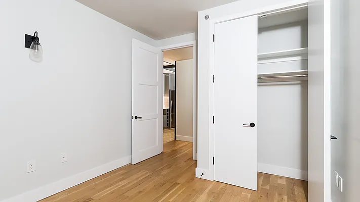 Rented by Nooklyn NYC LLC | media 6