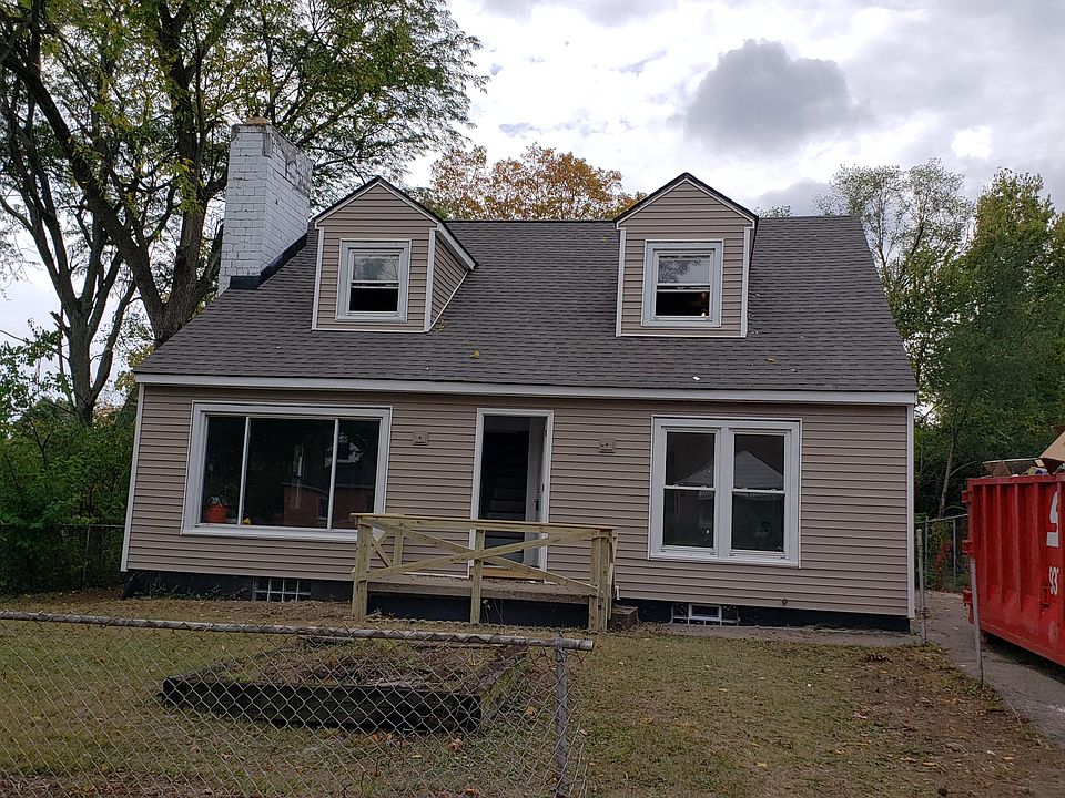 1st image of 1427 Newton Ave