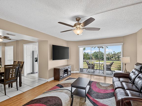 5th image of 3871 Via Poinciana #404