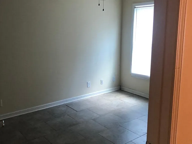 2530 Dodson Branch Rd #3 — Photo 3
