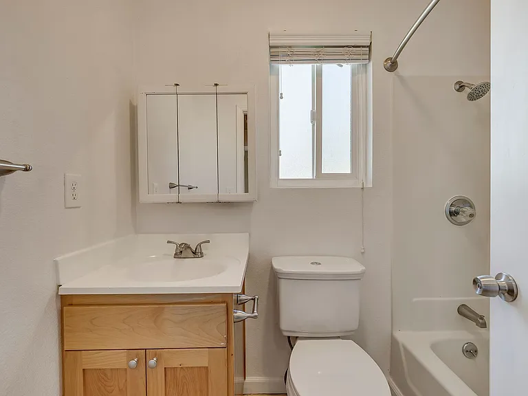 4296 Clay St — Photo 11