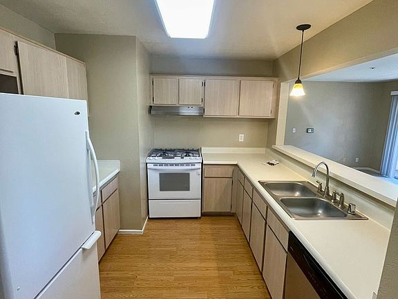 5th image of 321 E Inger Dr #F51