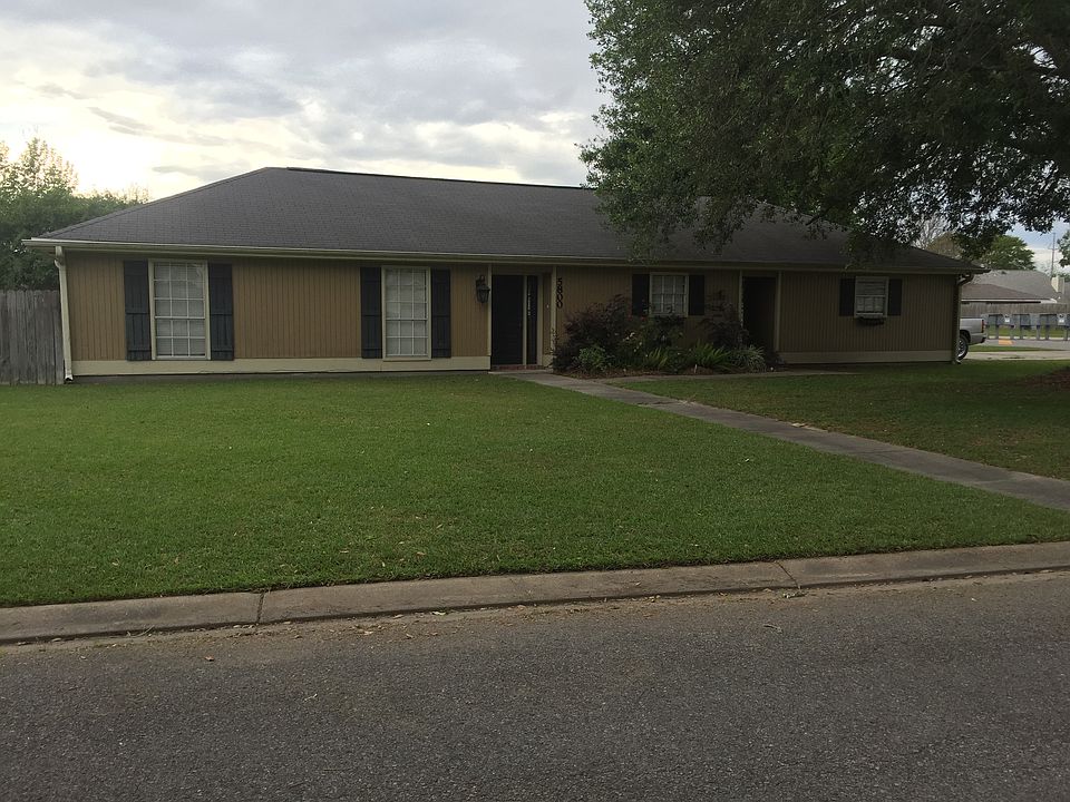 1st image of 5800 Turnberry Dr