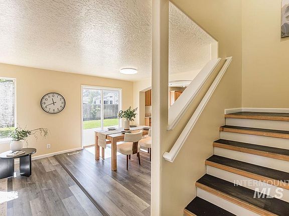5th image of 2806 Stoll Ct