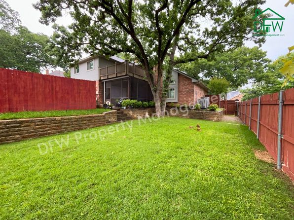 3909 Meadow Dr, Grapevine, TX 76051