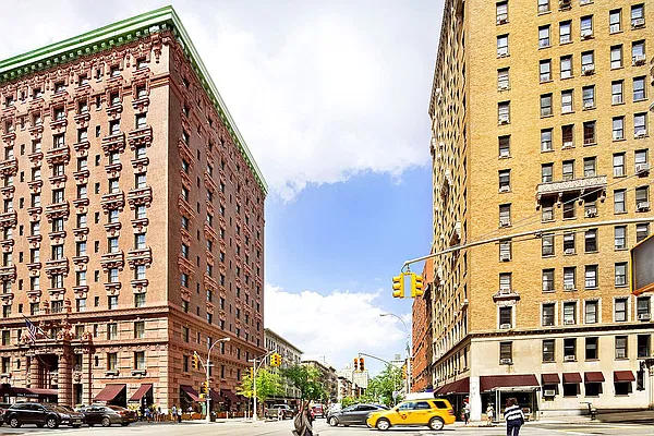 Sold by Town Residential | media 5