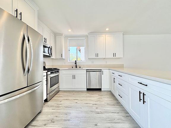 3rd image of 1345 18th St APT 4