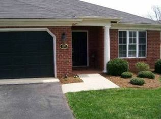 4533 Colonial Place Dr, Roanoke, VA